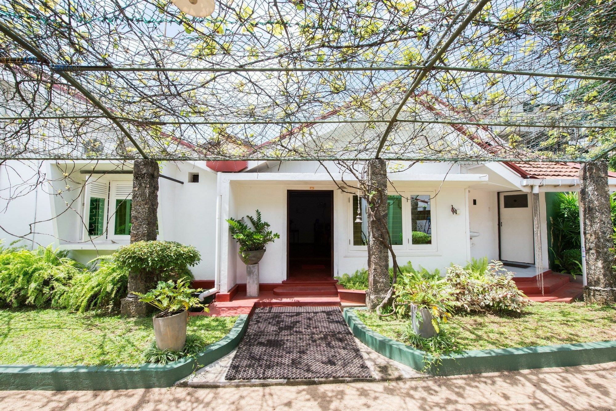 Hamilton House Hotel Negombo Exterior photo