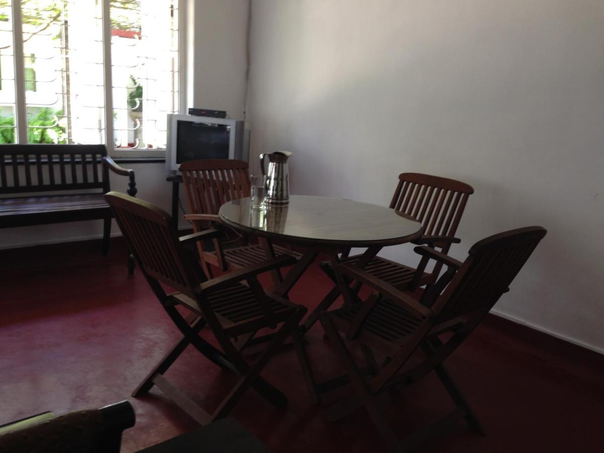 Hamilton House Hotel Negombo Exterior photo